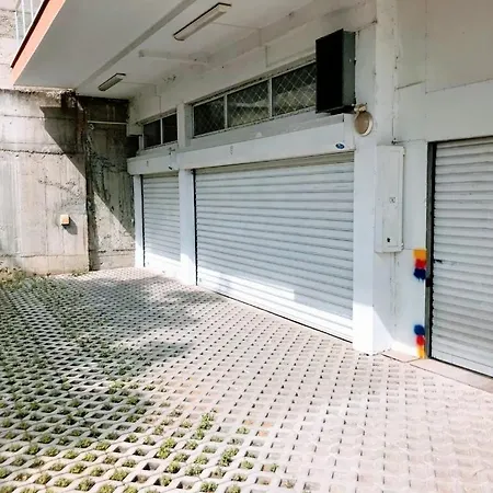 Appartement Sunny 1- Bdr In Banishora District